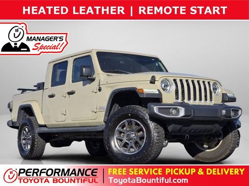 Used 2020 Jeep Gladiator Overland AWD/4WD image 1