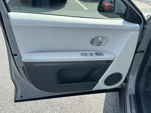 Used 2024 Hyundai Ioniq 5 Limited RWD image 10