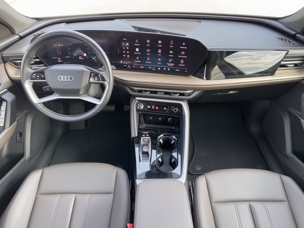 Used 2025 Audi Q5 Premium w/ Convenience Package AWD/4WD image 17