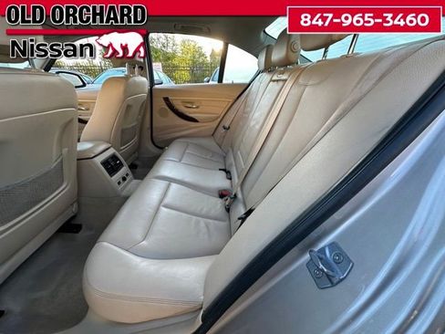 Used 2013 BMW 328i xDrive Sedan AWD/4WD image 12