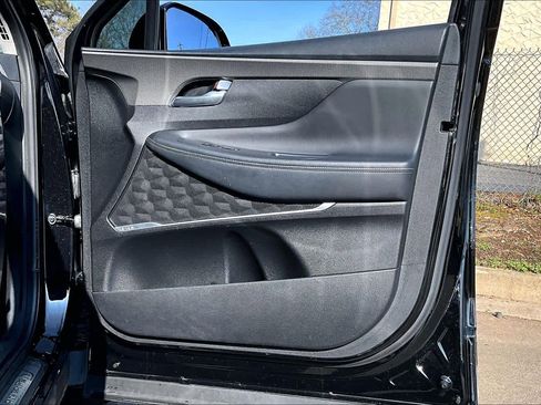 Used 2020 Hyundai Santa Fe Limited image 22