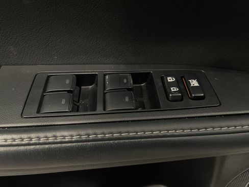 Used 2015 Lexus ES 350 w/ Luxury Package image 7