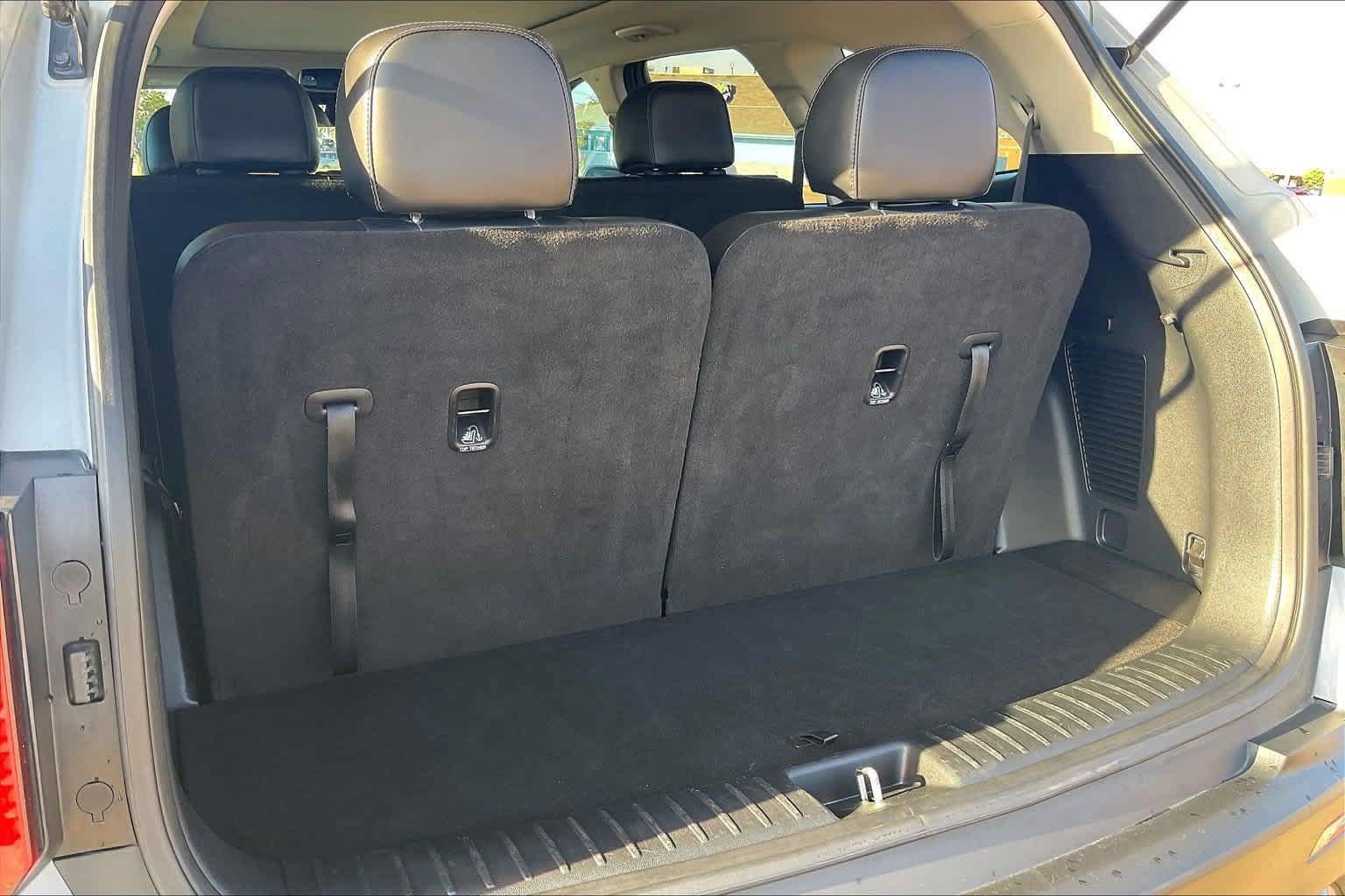 Used 2023 Kia Sorento S w/ Panoramic Sunroof Package AWD/4WD image 17