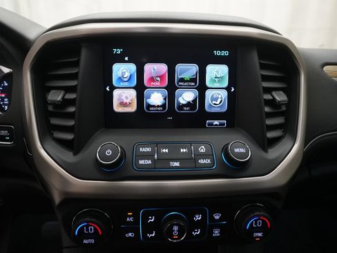 Used 2017 GMC Acadia Denali w/ Technology Package AWD/4WD image 6