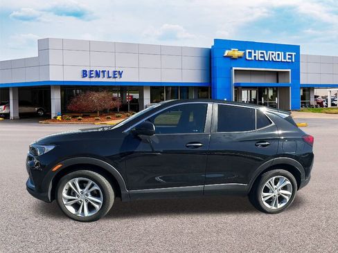 Used 2023 Buick Encore GX Preferred w/ Cold Weather Comfort Package image 3