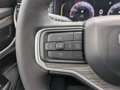 Certified 2024 Jeep Wagoneer Series III image 13