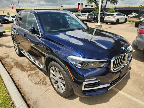 Used 2019 BMW X5 xDrive40i w/ Convenience Package AWD/4WD image 1