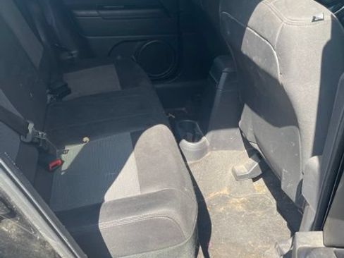 Used 2014 Jeep Patriot Sport w/ Power Value Group AWD/4WD image 9