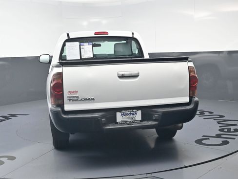 Used 2013 Toyota Tacoma 2WD Regular Cab image 8