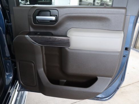 Used 2020 Chevrolet Silverado 2500 LTZ w/ LTZ Plus Package image 49