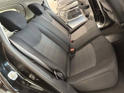 Used 2018 Nissan Leaf SV w/ SV Technology Package image 24