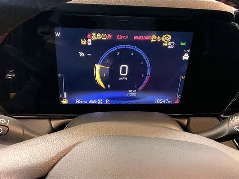 Used 2025 Chevrolet TrailBlazer RS w/ Convenience Package image 13