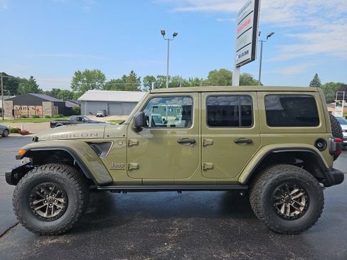 New 2025 Jeep Wrangler Unlimited Rubicon 392 image 8