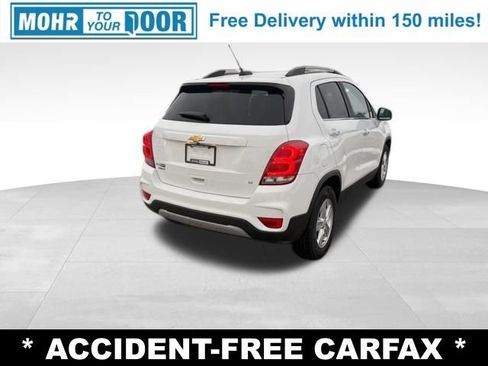 Used 2020 Chevrolet Trax LT w/ LT Convenience Package image 5