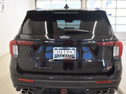 Used 2026 Ford Explorer ST w/ Sun And Sound Package AWD/4WD image 11