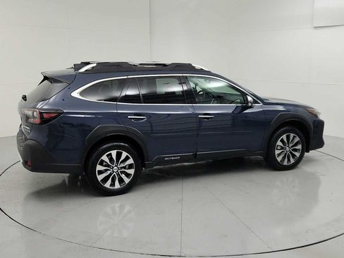 Certified 2025 Subaru Outback Touring XT w/ Popular Package #2 AWD/4WD image 11