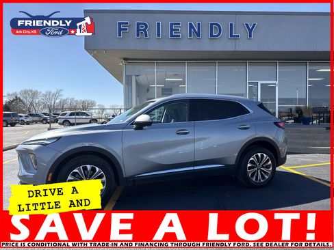 Used 2024 Buick Envision Preferred image 2