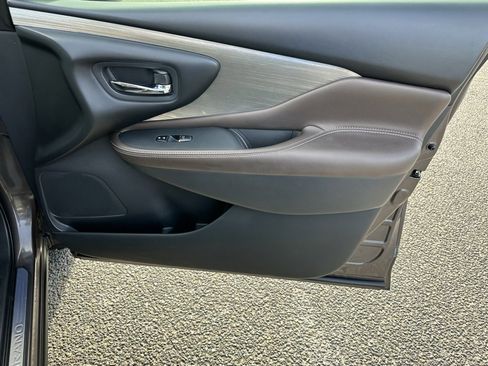 Used 2018 Nissan Murano Platinum image 21
