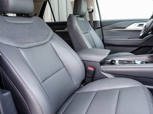 New 2026 Ford Explorer Active w/ Active Comfort Package image 29