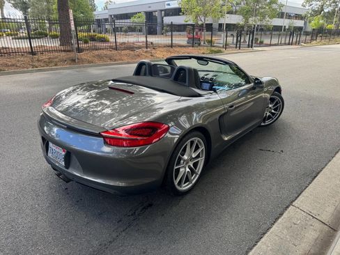 Used 2013 Porsche Boxster S image 4