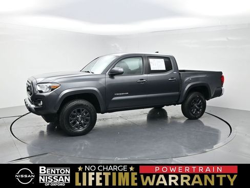 Used 2023 Toyota Tacoma SR5 RWD image 1