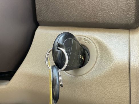 Used 2012 RAM 1500 Laramie image 24