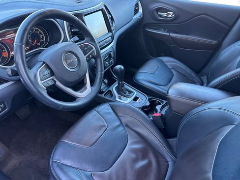 Used 2014 Jeep Cherokee Limited w/ Technology Group image 9