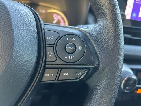 Used 2023 Toyota RAV4 XLE w/ Convenience Package image 19