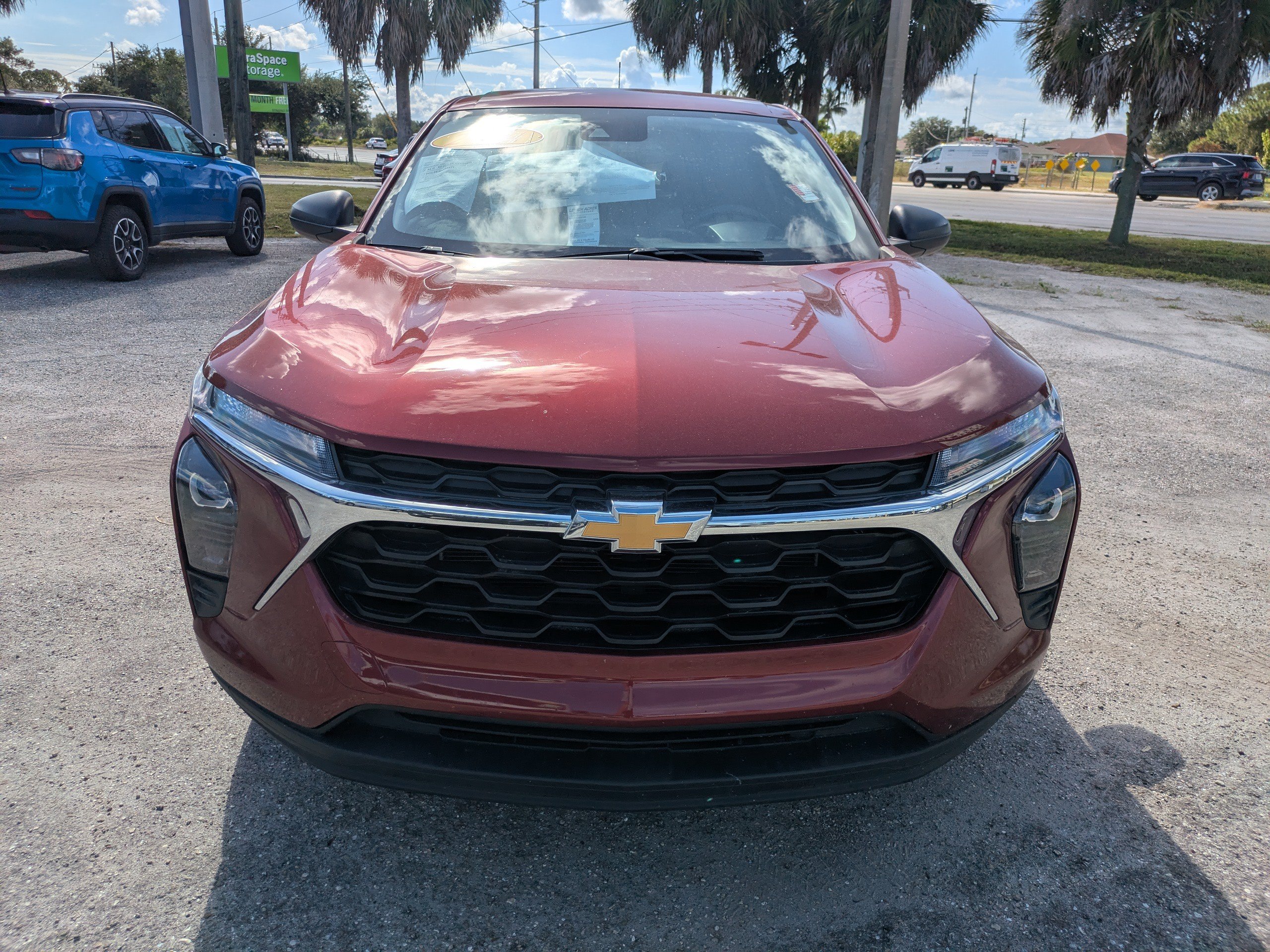 Used 2024 Chevrolet Trax LS w/ Driver Confidence Package FWD image 6