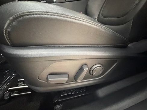 Used 2022 Hyundai Tucson SEL w/ Convenience + Premium Package AWD/4WD image 29