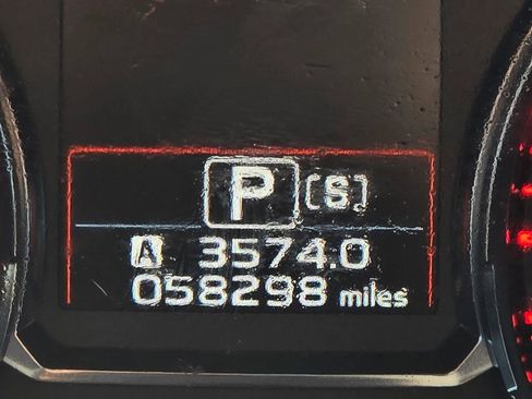 Used 2016 Subaru WRX Limited w/ Popular Package #1 AWD/4WD image 18