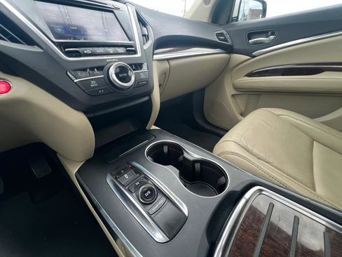 Used 2017 Acura MDX SH-AWD w/Technology Pkg image 12