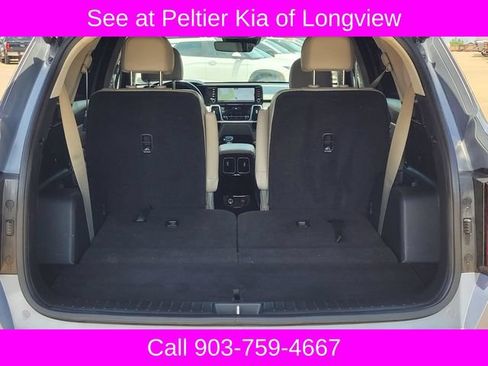 Used 2023 Kia Sorento SX AWD/4WD image 9