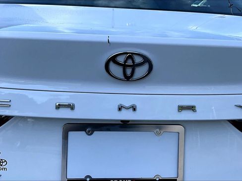 Used 2025 Toyota Camry LE w/ Convenience Package FWD image 31