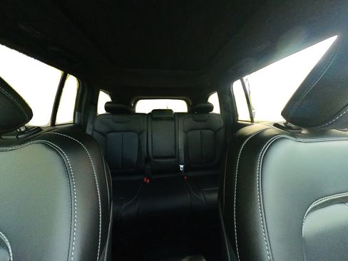 New 2025 Jeep Grand Cherokee Limited w/ Black Appearance Package image 62