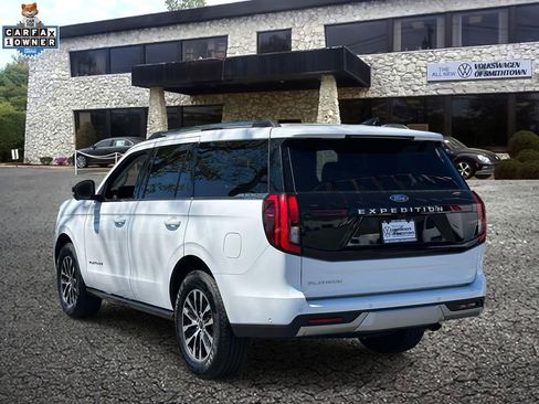 Used 2025 Ford Expedition Platinum AWD/4WD image 6