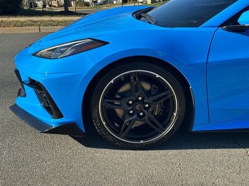 Used 2023 Chevrolet Corvette Stingray Coupe w/ 1LT image 7