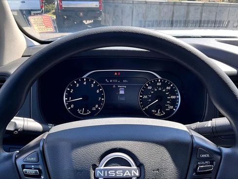 Used 2023 Nissan Frontier S w/ Technology Package AWD/4WD image 18