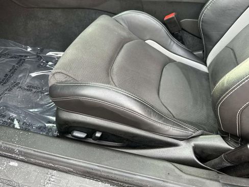 Used 2023 Chevrolet Camaro SS w/ Design Package 3 image 23