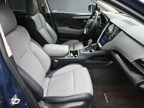 Used 2024 Subaru Outback Limited AWD/4WD image 37