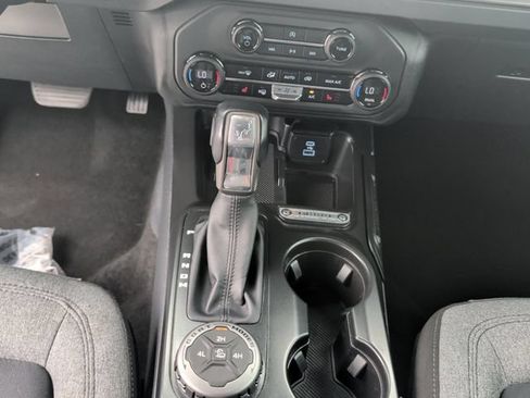 Used 2025 Ford Bronco Big Bend AWD/4WD image 16