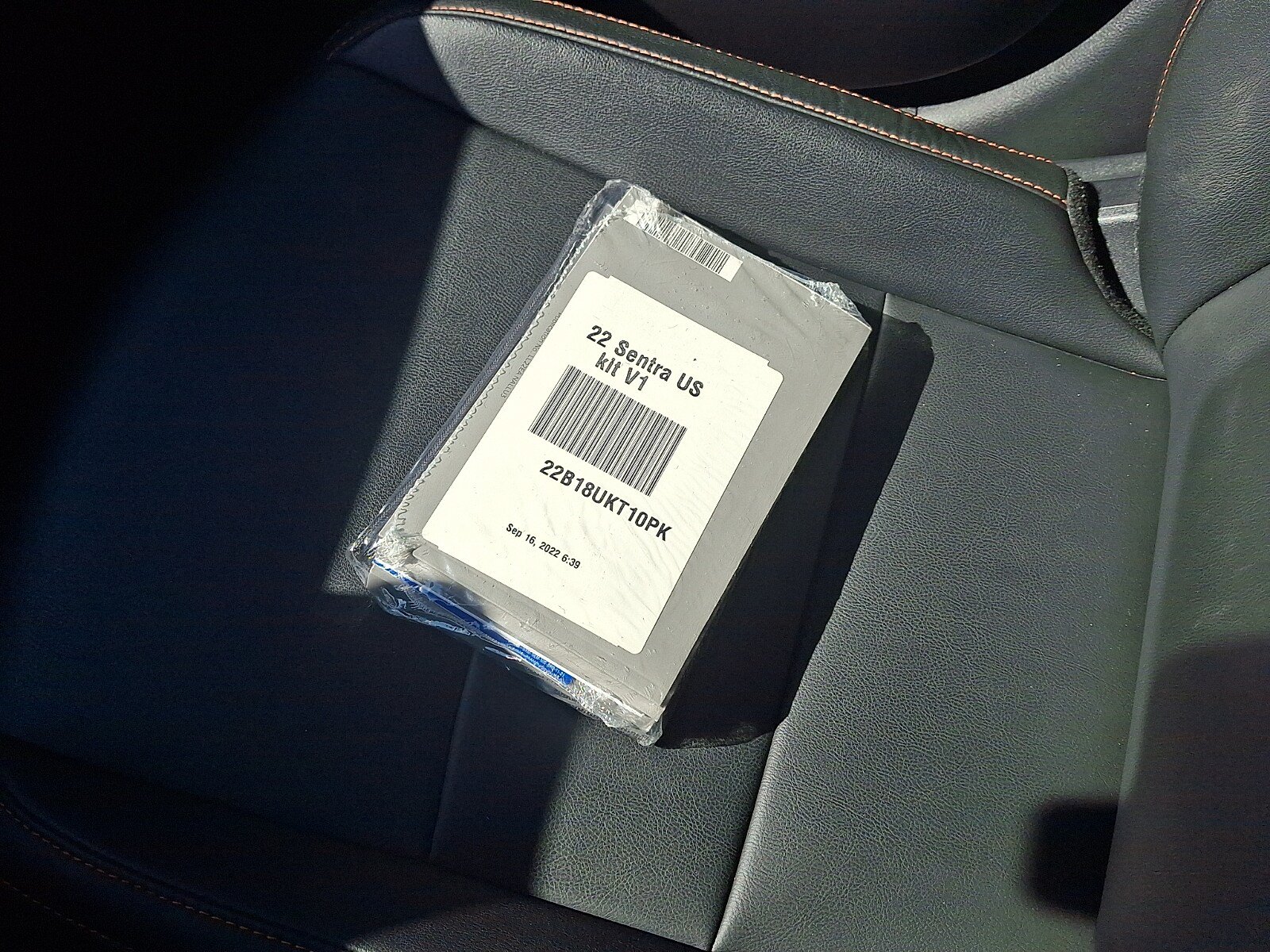 Used 2022 Nissan Sentra SR w/ SR Premium Package FWD image 28
