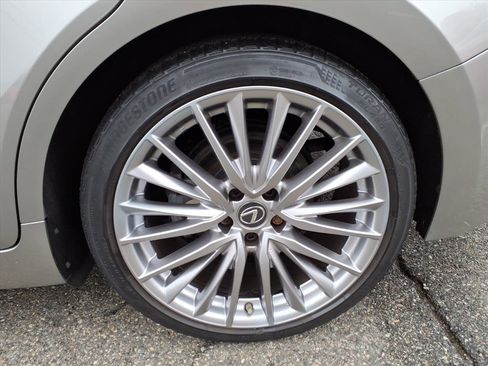 Used 2022 Lexus IS 300 AWD w/ Premium Package image 13