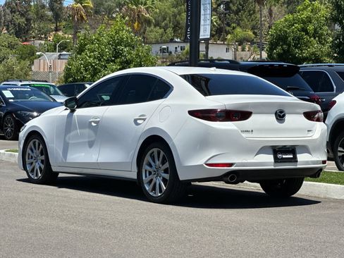 Used 2020 MAZDA MAZDA3 Sedan w/ Premium Package FWD image 5