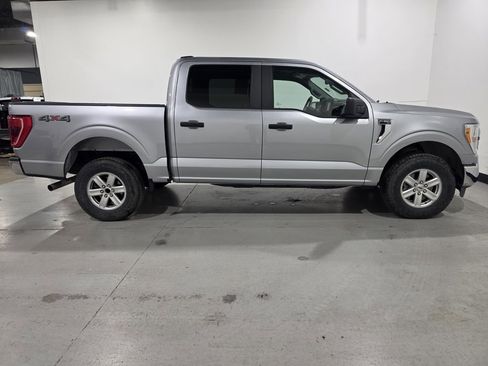 Used 2022 Ford F150 XLT w/ Trailer Tow Package image 5