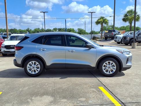 Certified 2024 Ford Escape Active w/ Tech Pack #1 FWD image 8