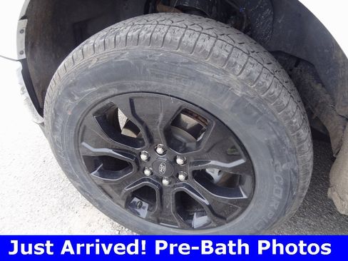 Certified 2022 Ford F150 XLT w/ Equipment Group 302A High image 15