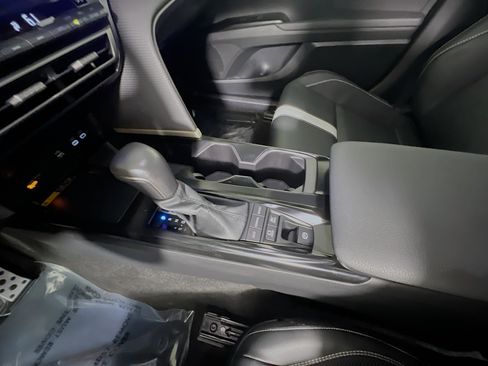 Used 2025 Toyota Camry SE w/ Multimedia Upgrade Package image 25