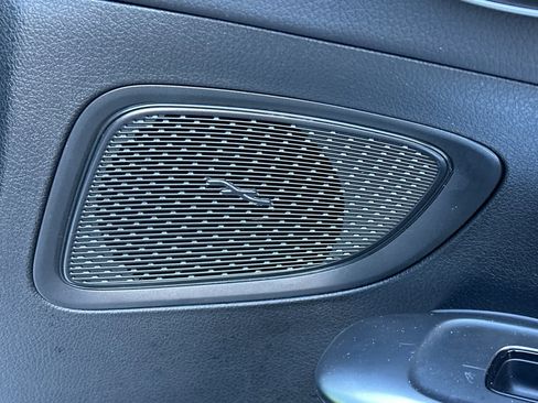 Used 2024 Mercedes-Benz C 300 4MATIC Sedan image 19