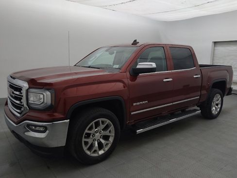 Used 2017 GMC Sierra 1500 SLT w/ SLT Premium Package RWD image 2